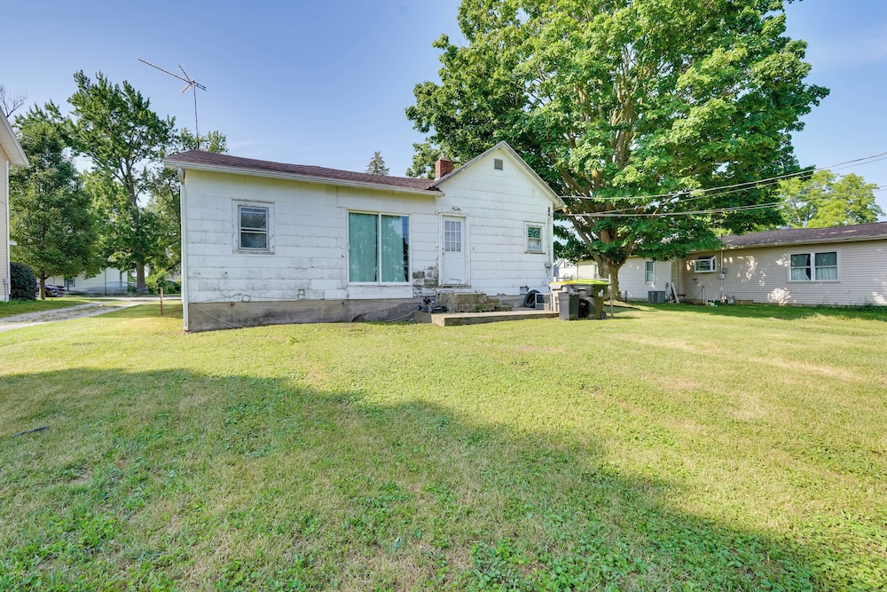 Charming & Convenient Home in Butler