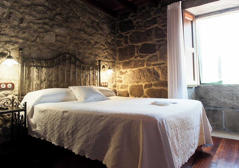 CASA DE COSTOIA
