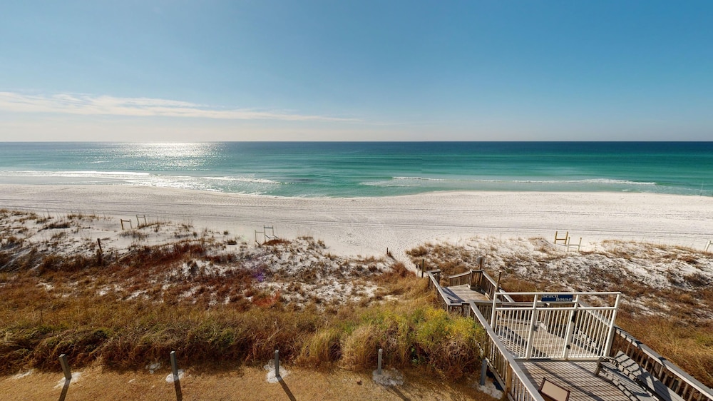 Beach House 301a 2 Bedroom Condo