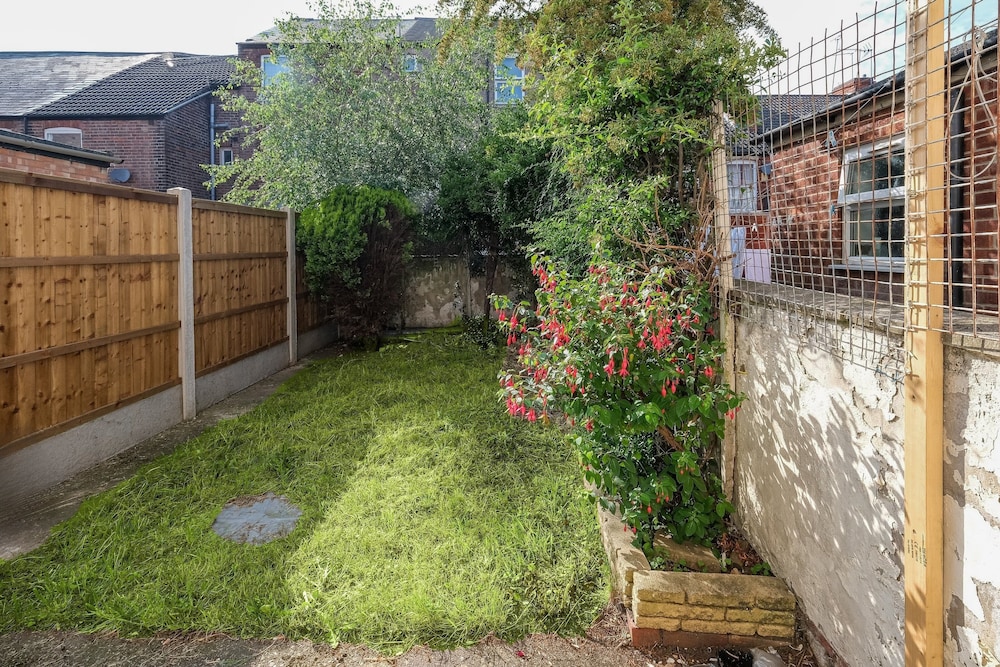 Radford 3 Bedroom and 1 Bathroom House