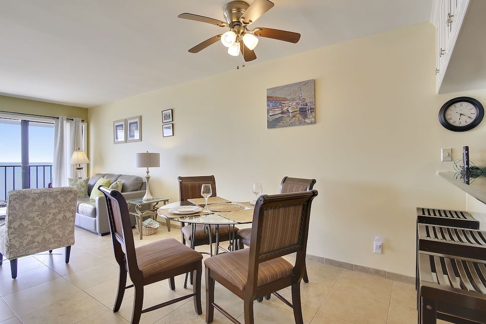 By The Sea Gulf View Deluxe Condo