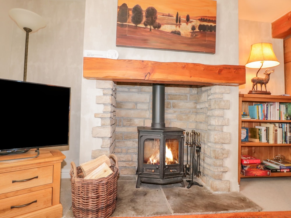 5 Rosedale Abbey