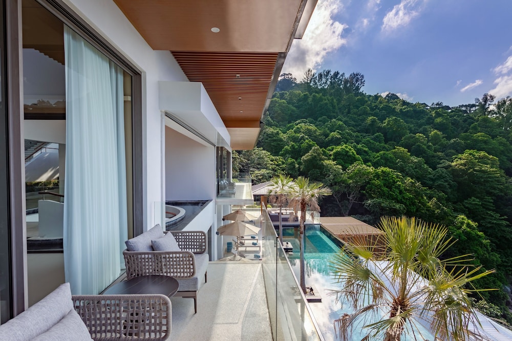 The Aquila Villa