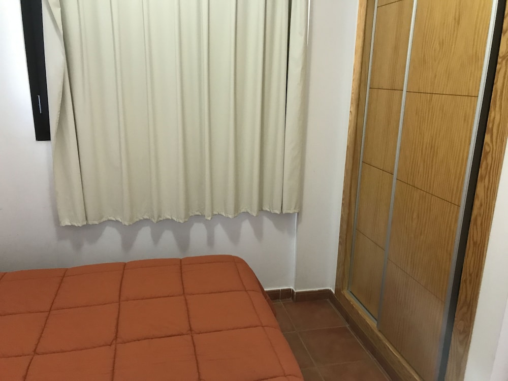 10 Minutes From the Slopes, Parking Space, Wifi photo 3