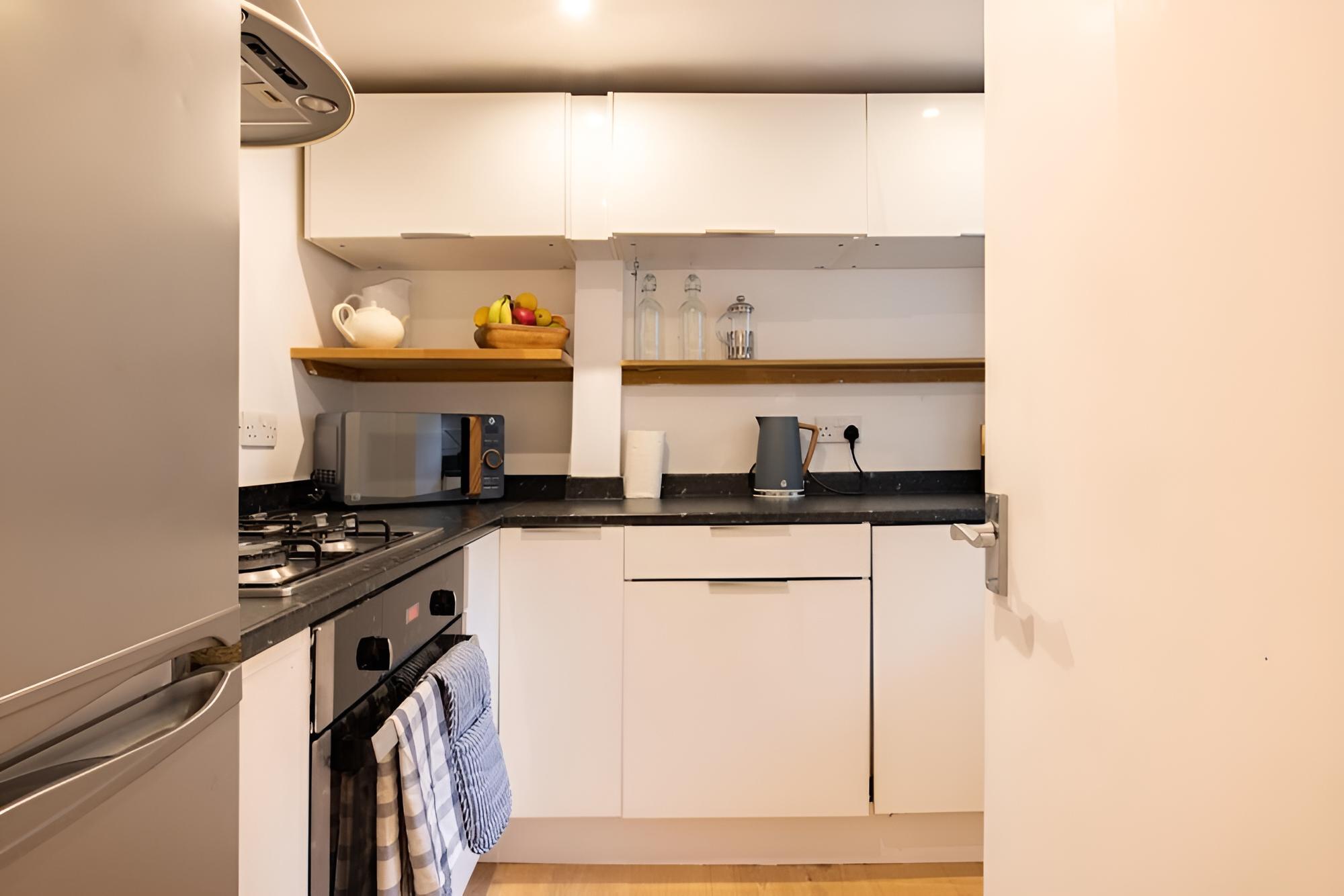 The Brixton Place - Stunning 1bdr w Study Room