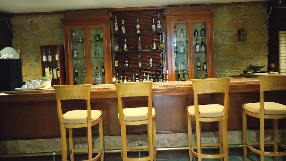Nicosia Vacations - Castelli Hotel - Property Image 4