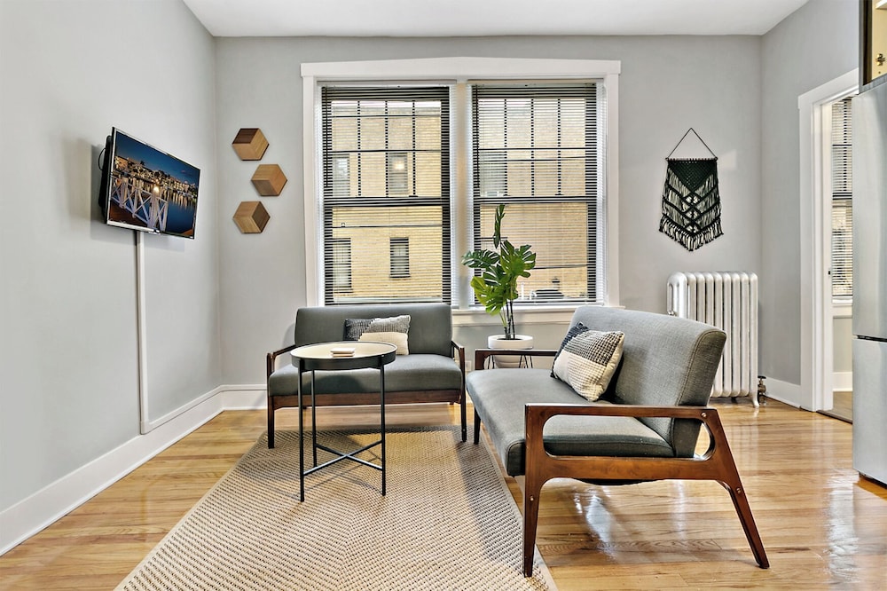 Lovely 1BR Apt - Belmont B3 photo 5