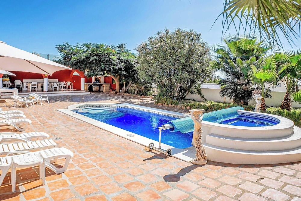 Villa Oleada