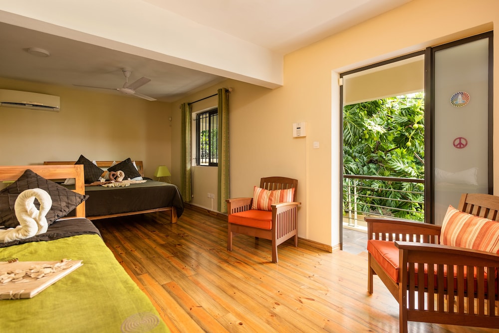 Happy Days Guest House