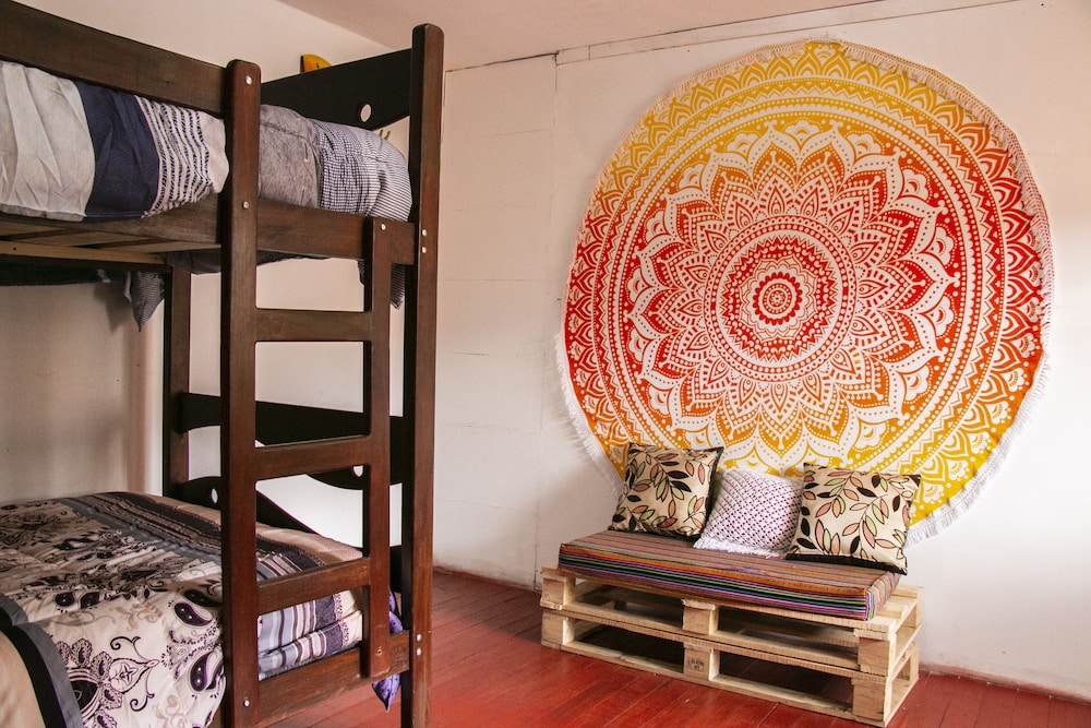 Pakocha House & Lodging
