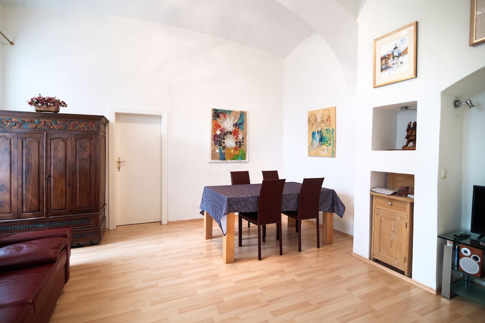 Cozy Central Flat Spittelberg