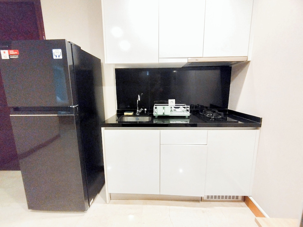2Br Luxurious And Spacious Apartment At One East Penthouse Residence