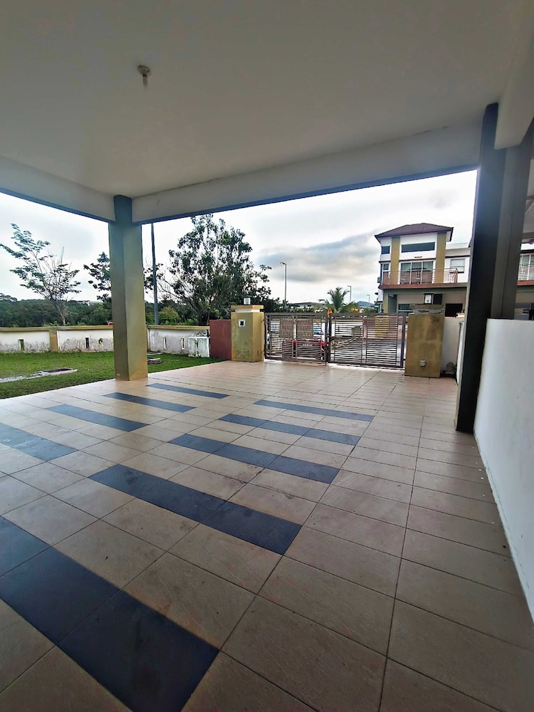 KLIA AIRPORT HOMESTAY 9 photo 2