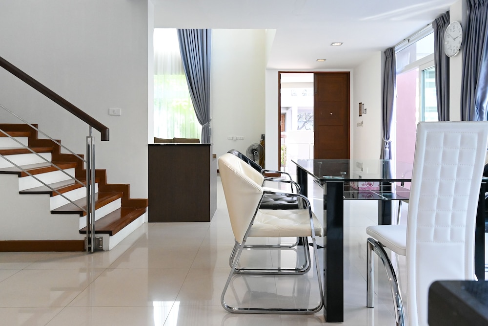 Golden Sea Hua Hin