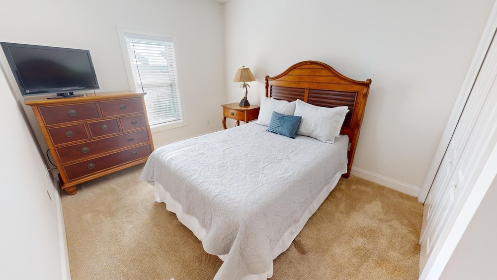 Sandpiper 2 by Tybee Vacation Rentals
