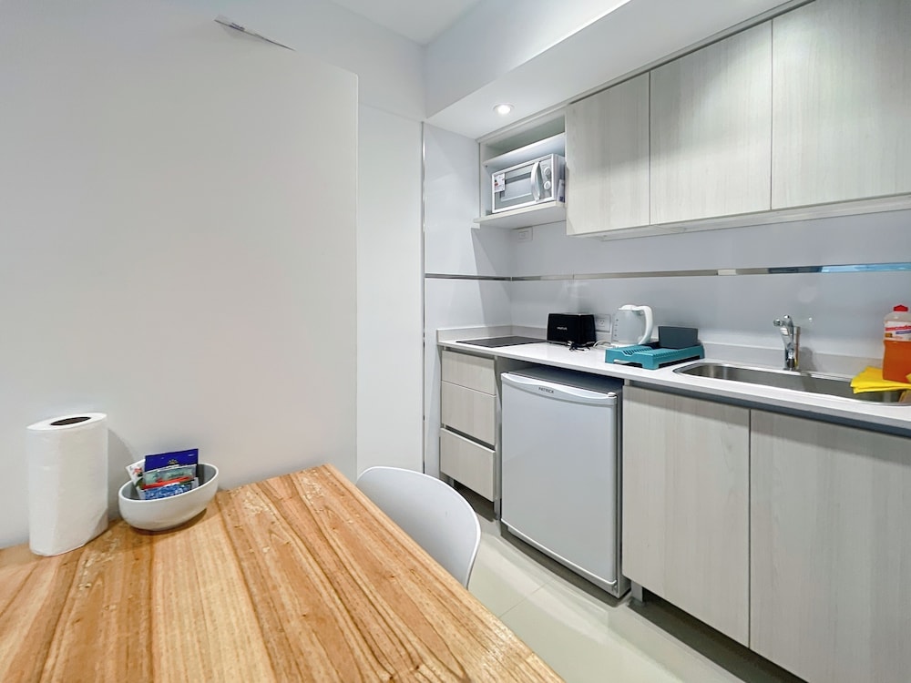 Ayres Suites Moreno
