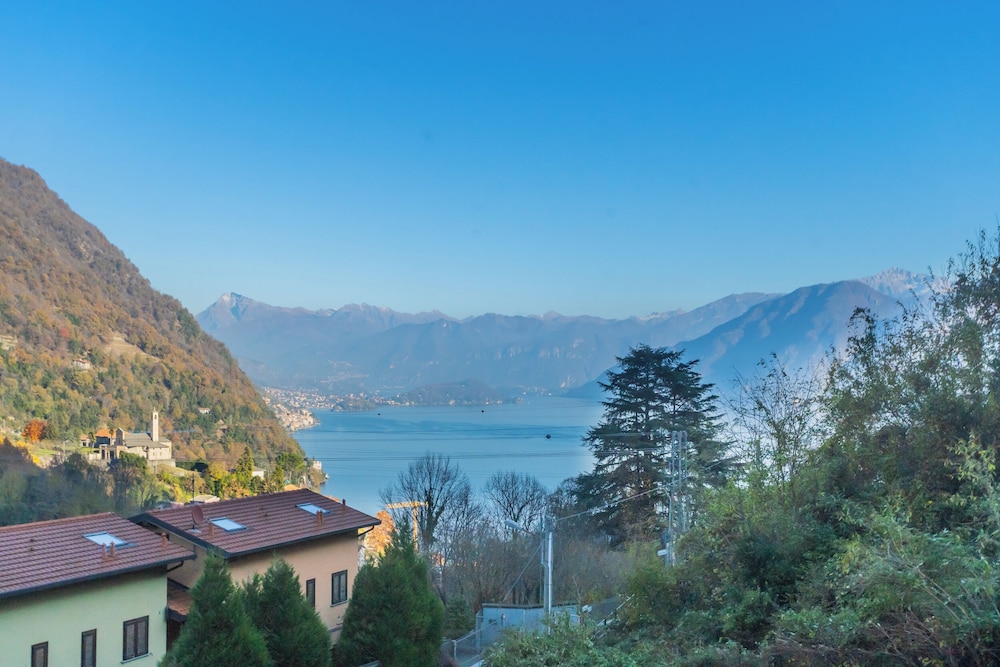 We Lake Como by Rent all Como