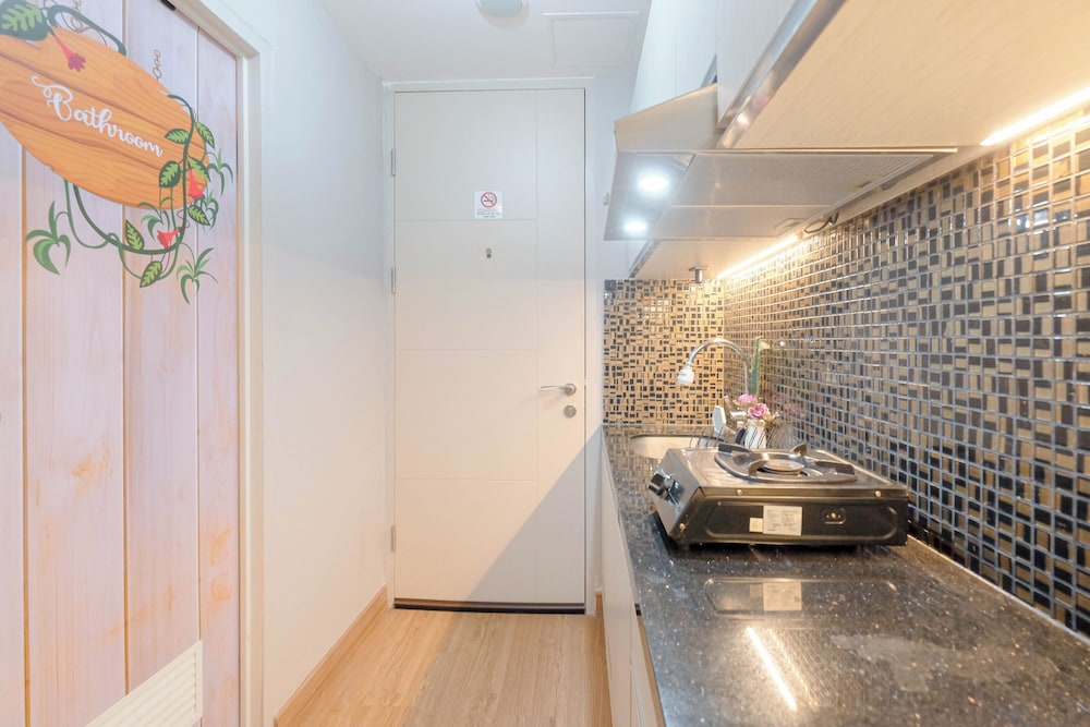Cozy Designed Studio Apartment Tokyo Riverside Pik 2