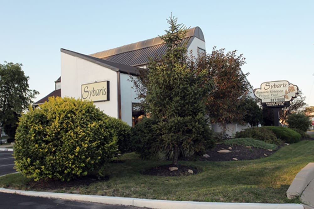 Hotel Sybaris Pool Suites - Indianapolis