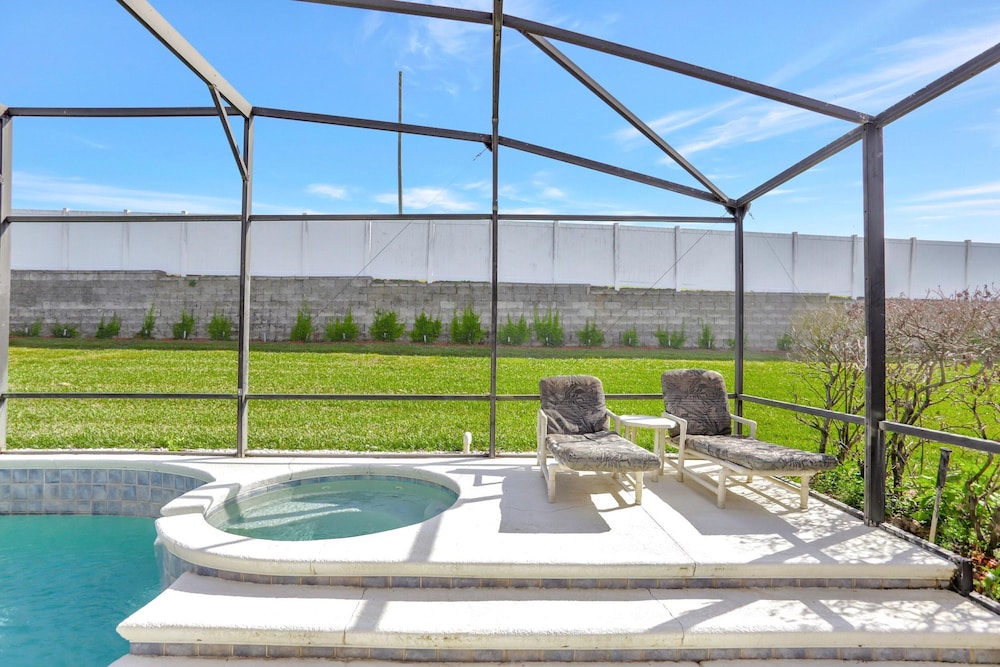 Luxury Pool Home 3 Miles From Disney More