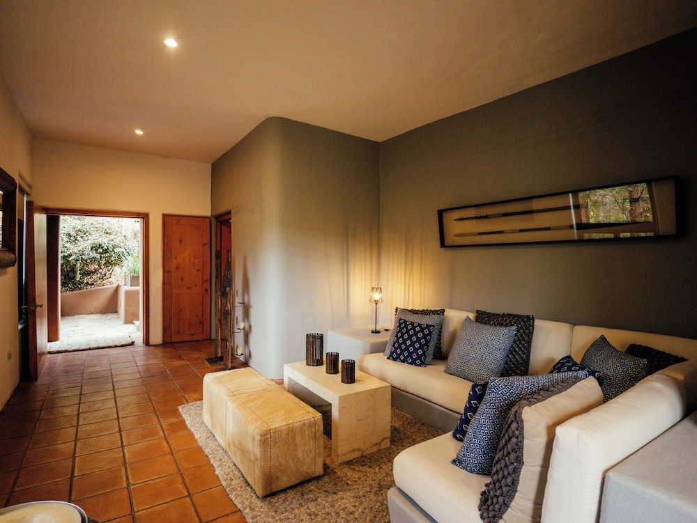 Casa Izar