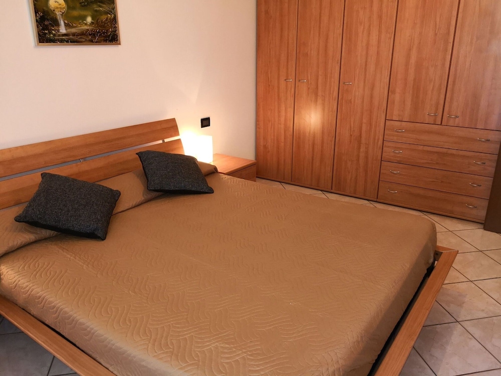 Holiday Home Lazise Near Lake and Gardaland photo 5