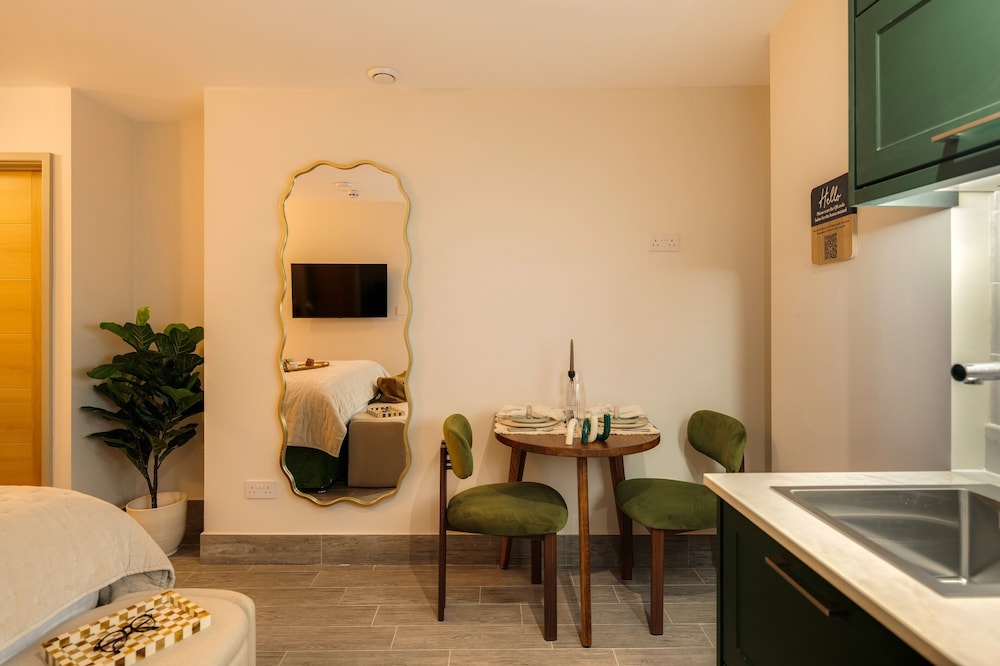 Tower Bridge Road Your Apartment