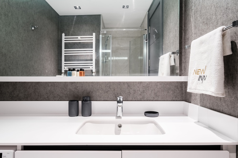 Imperium No. 1 Residence by NewInn