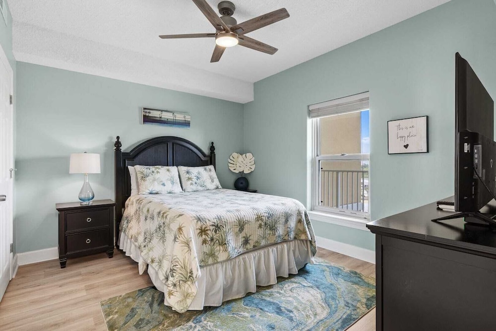 Front Beach Road, Unit 809 - Beach Happy Emerald Isle Resort Unit 809