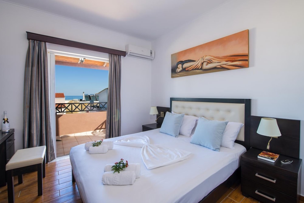 Lilium Hotel photo 2