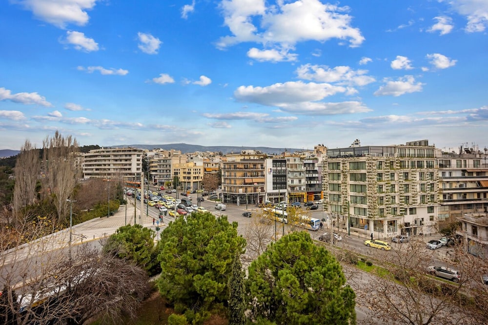 Diakou 38 Sunny Cozy 3bd apt Just a min Away to Acropolis