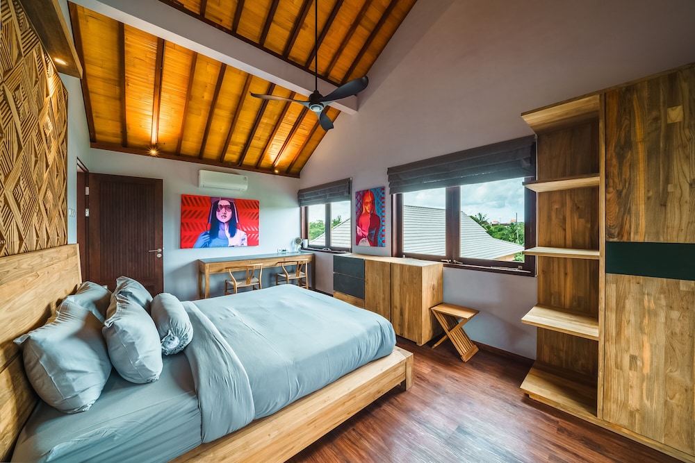 Villa Beauvida view 2