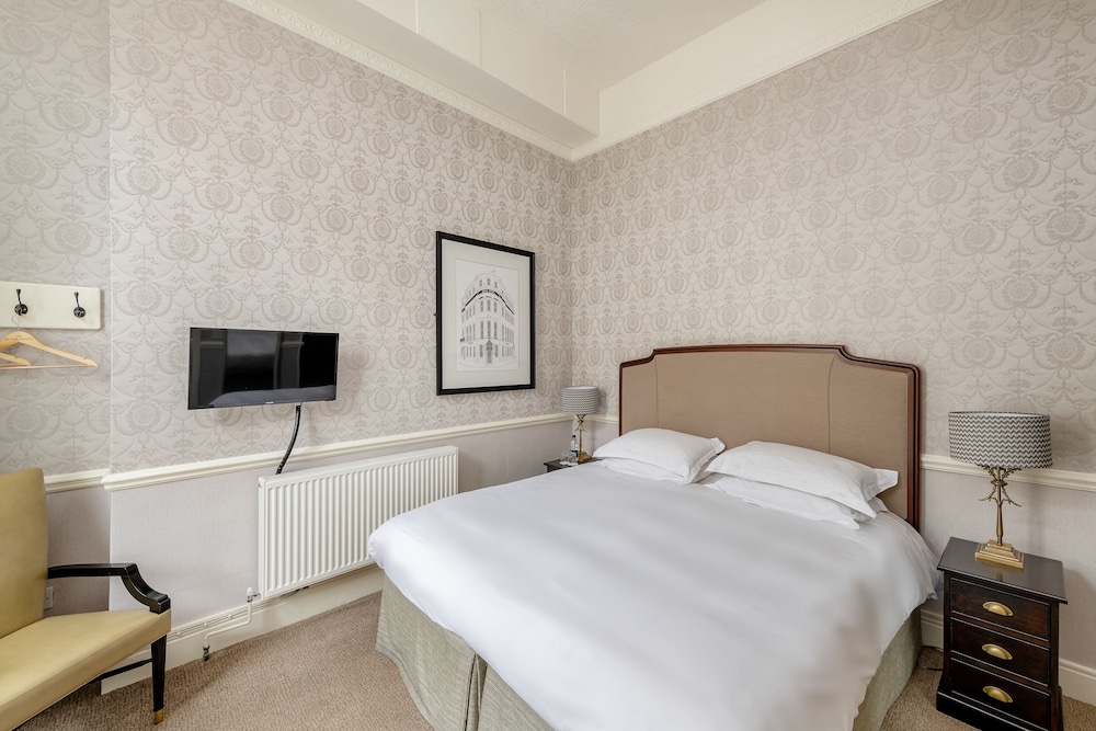 Royal Hotel 25
