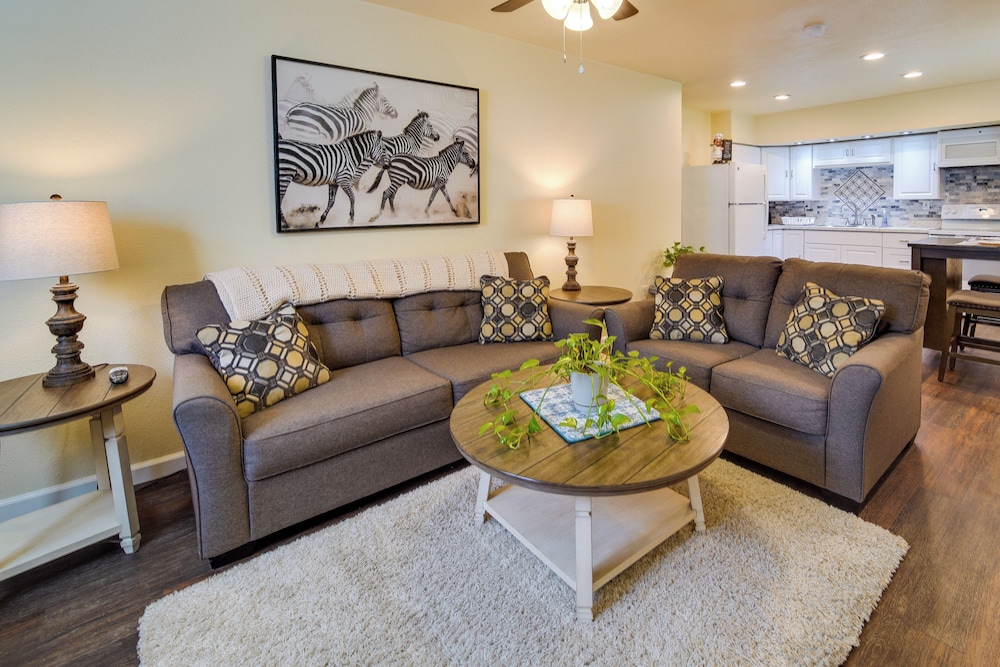 Sunny California Retreat w/ Pool Access & Patio!