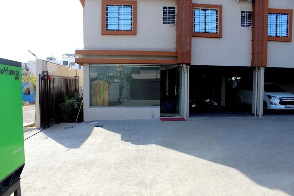 Aatithya Residency