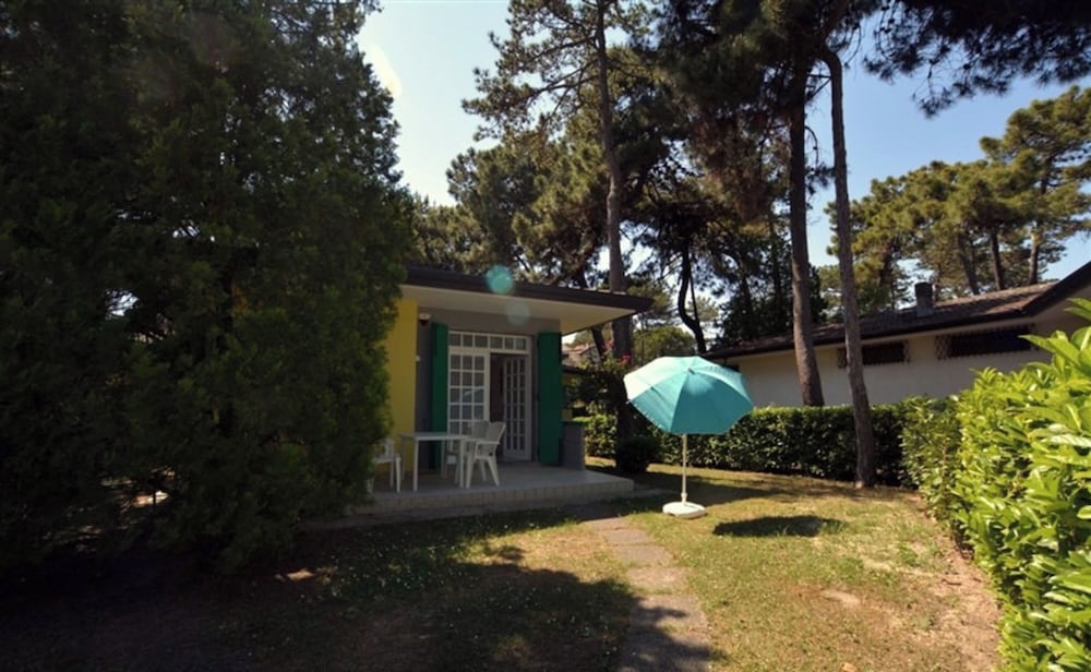 Semi Detached Villa With Private Fenced Garden in Lignano Pineta