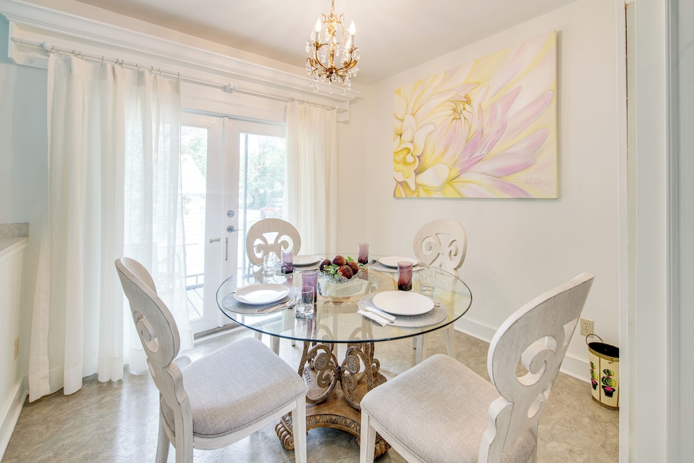 Bourbon Trail Fun: Dtwn Lebanon Home w/ Game Room
