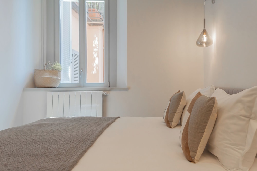 Como Liberty Suites - Garbo by Rent all Como