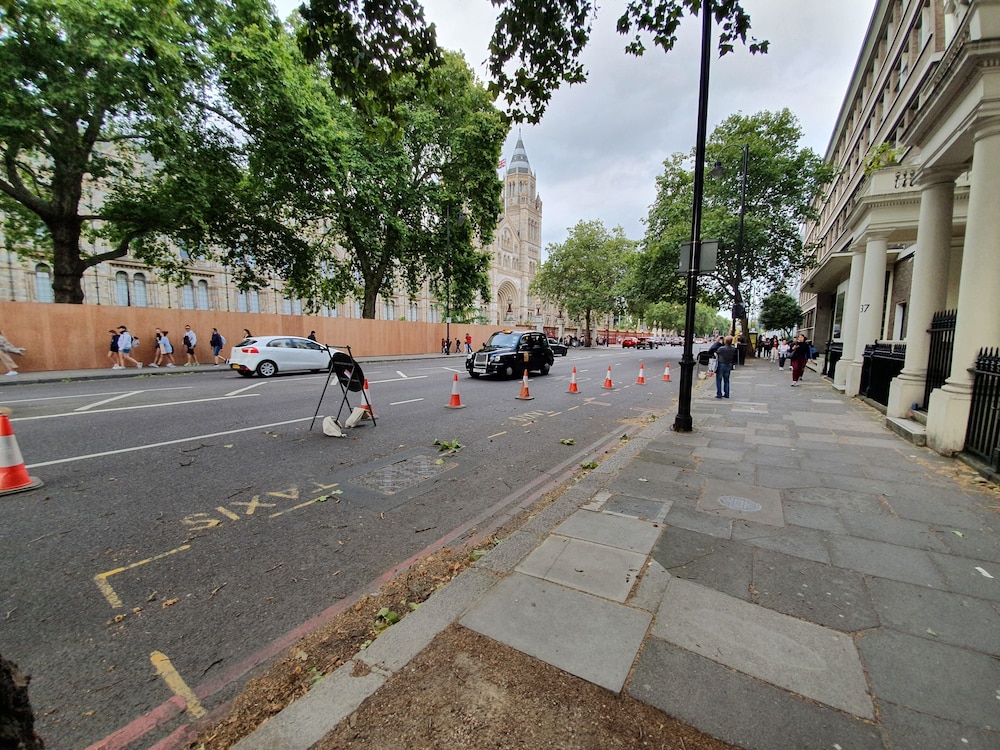 Studio Apartment in South Kensington 15
