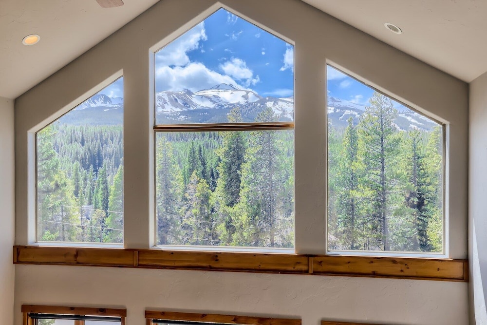 Wagon Wheel Retreat view 5