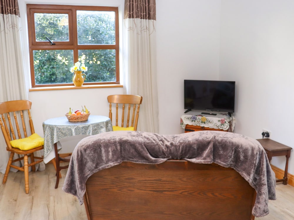 Wheatfield Lodge
