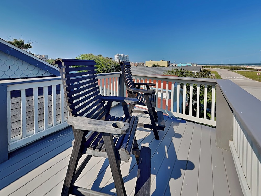 Pelican Point