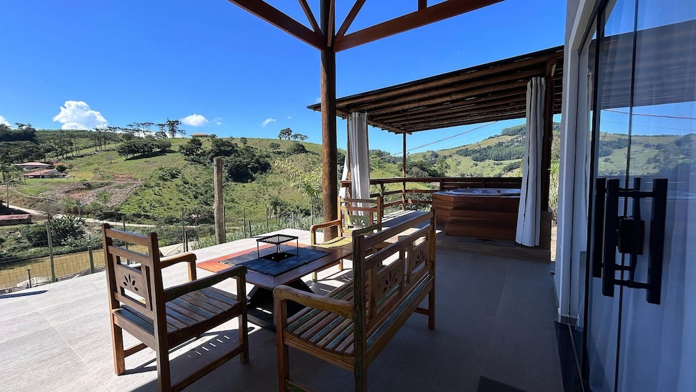 Rancho Ipês do Lago