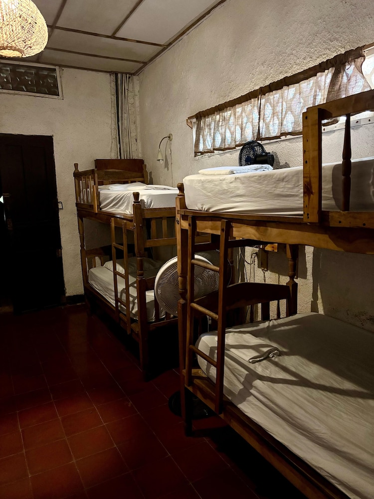 caracolito hostal