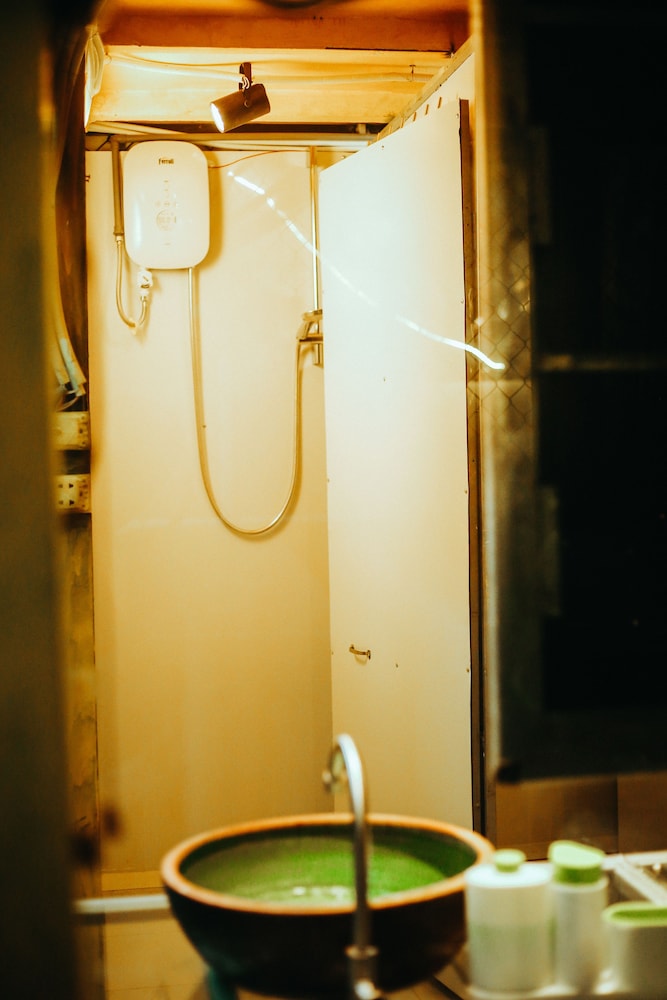 TravelBox Dorm Sweet Dorm - Hostel