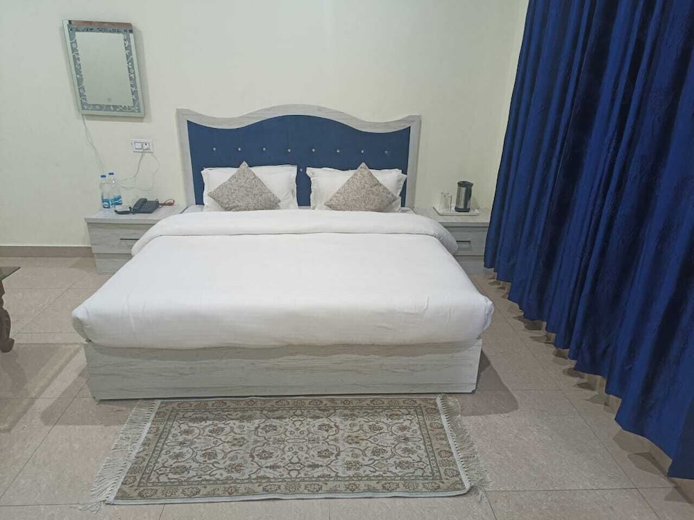 Hotel Shani - Punjabi Rasoi