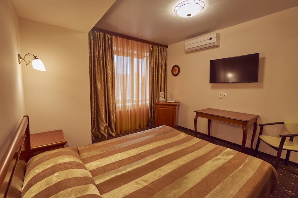 Le Vashoff Hotel