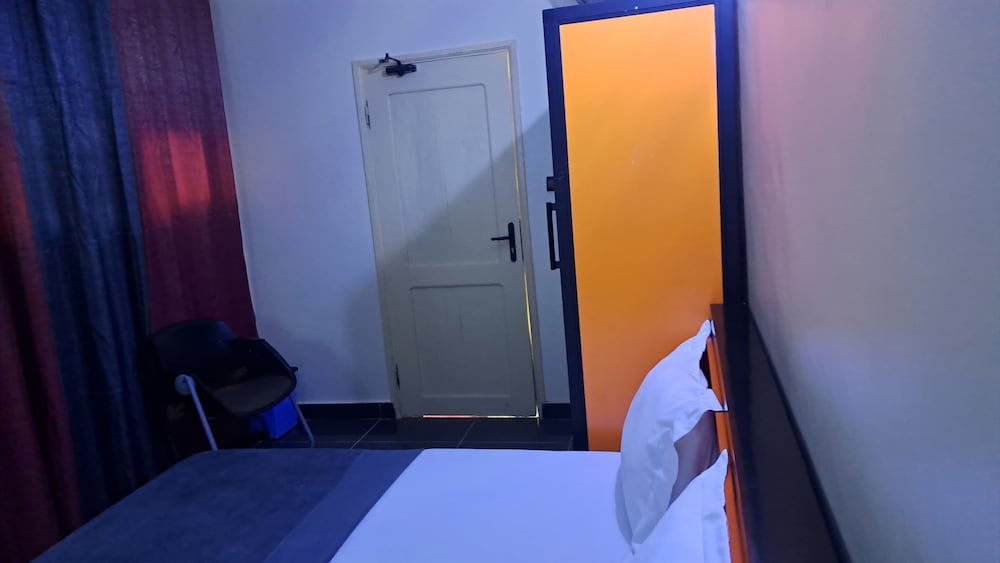 Room-economy Double Bed in Royal Blue Gu
