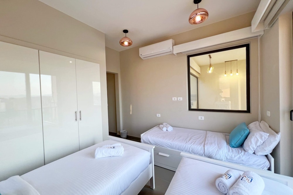 Xuru Stays I Eclectic 2 BDR Twin House @ Tawila El Gouna