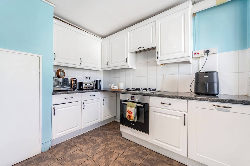 Stylish & Bright 3BR in Headington, Oxford Area